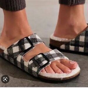 New Birkenstock Fleece Lining Gingham Sandals